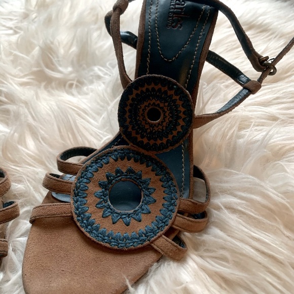 Charles David Embroidered Suede Leather Wood Kitten Heels Y2K 90s - Picture 4 of 6